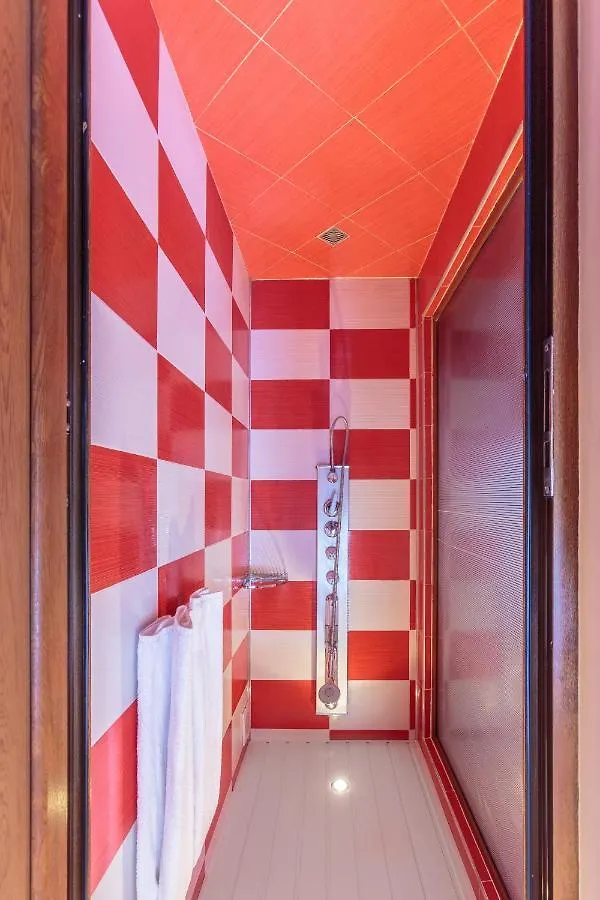 Hotel Apolis Созополь